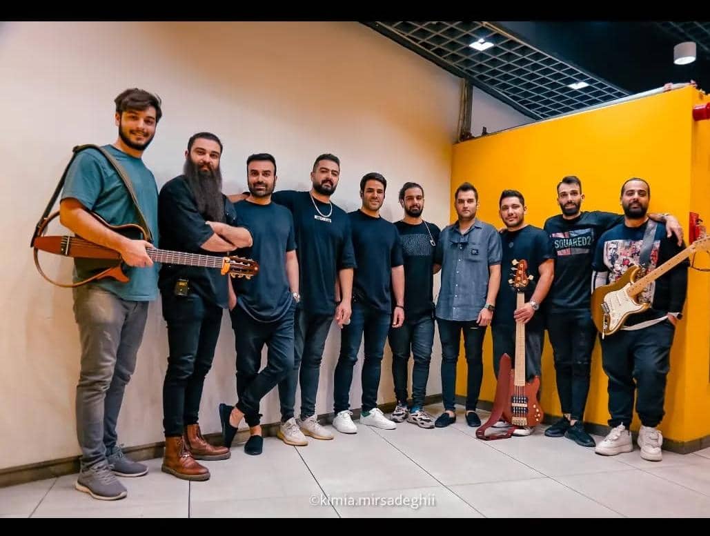 کنسرت ایوان بند